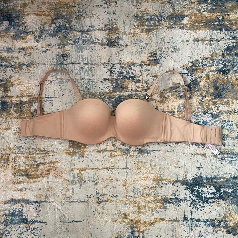 VICTORIASSECRET Convertible Strapless Bra 32DD/34D